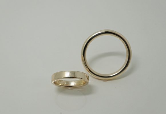 遺骨ペンダント、遺骨リング